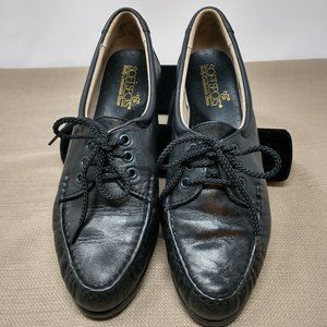 SOFT SPOTS BLACK LEATHER MOC TOE OXFORD SIZE 8N